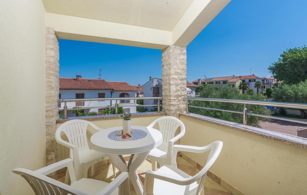 Apartmani Lorena Poreč Extérieur photo