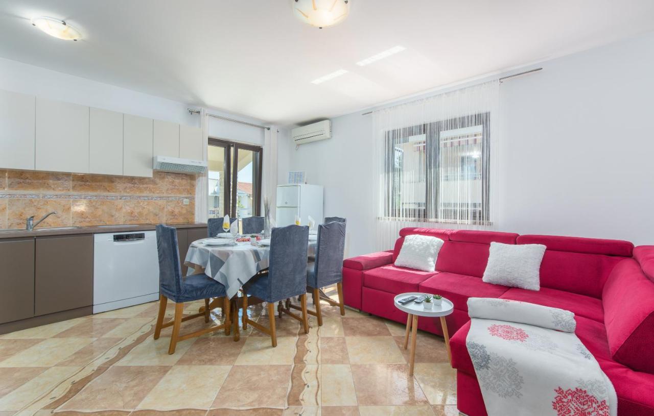 Apartmani Lorena Poreč Extérieur photo