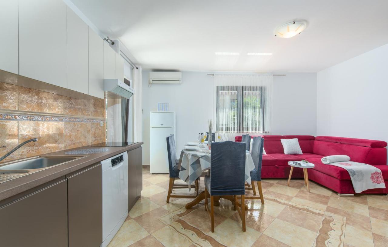 Apartmani Lorena Poreč Extérieur photo